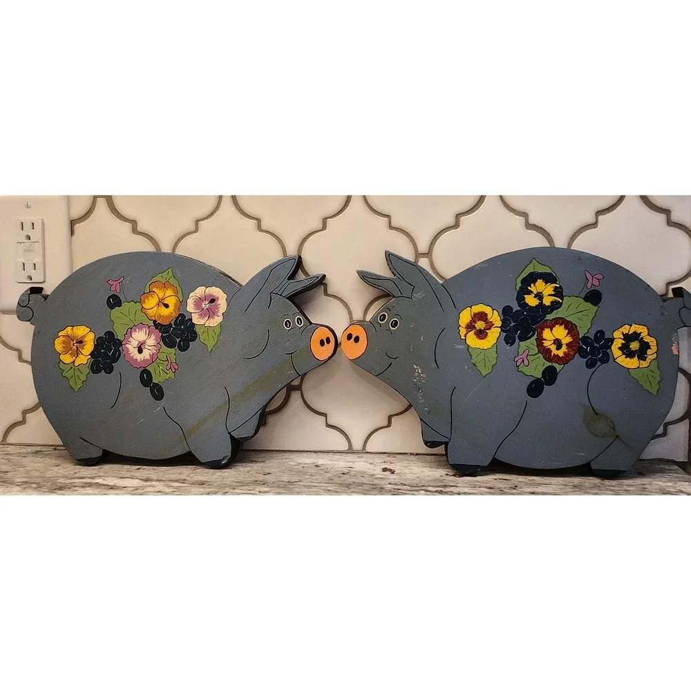 Vintage Wooden Pig‎ Wall Decor Folk Art Hand Painted Flowers Farmhouse Country
